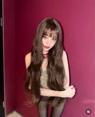 ロング カラー ラベンダー💜 グレージュ🩶のヘアスタイル