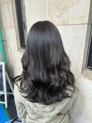セミロング ✨️髪質改善＆艶カラ ー✨️Yudaiのヘアスタイル