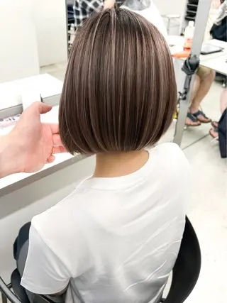 ショート 神戸/元町/三ノ宮 ブリーチ特化/ゆうとのヘアスタイル