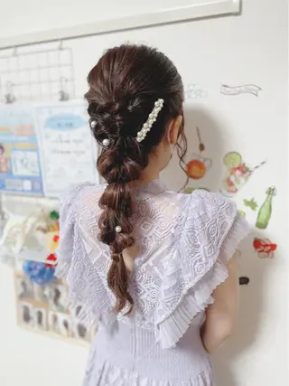 ヘアアレンジ イーチブライト EachBrightのヘアスタイル