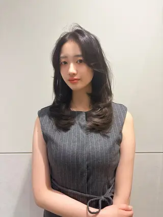 ロング カラー 新宿/レイヤーカット 髪質改善/小顔見せのヘアスタイル