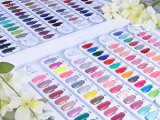 ネイル マジック ミラーのネイルデザイン