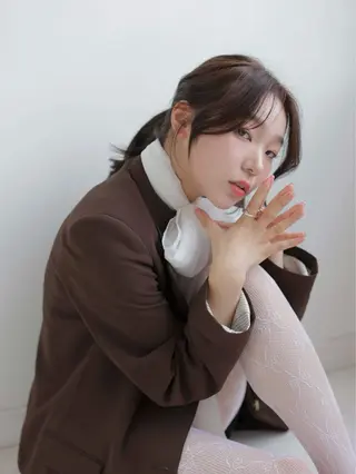 ロング 韓国レイヤー髪質改善 ダブルカラーみつきのヘアスタイル