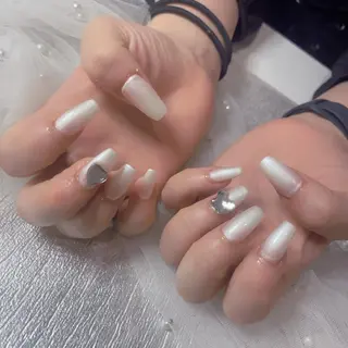 ネイル Tinaネイル 難波のネイルデザイン