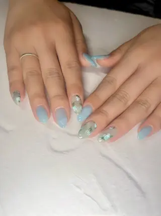 ネイル li___nail 31のネイルデザイン