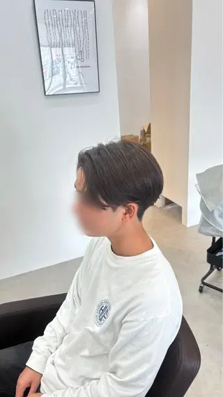 メンズ Agu. / KAEDEのヘアスタイル