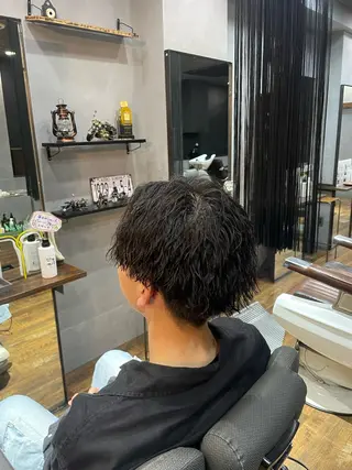 パーマ メンズ 鈴木 遥大のヘアスタイル