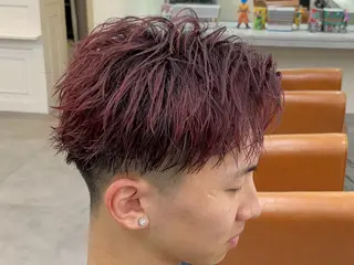 カラー メンズ フェザーパーマメンズ ピンパーマ京都駅前のヘアスタイル
