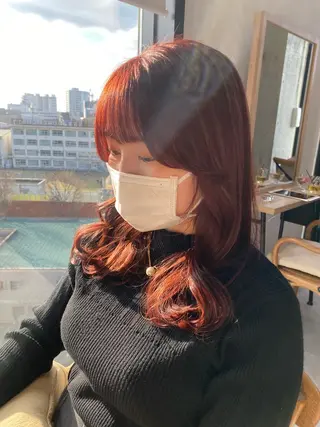 ミディアム カラー 似合う髪型見つけます AYAKAのヘアスタイル