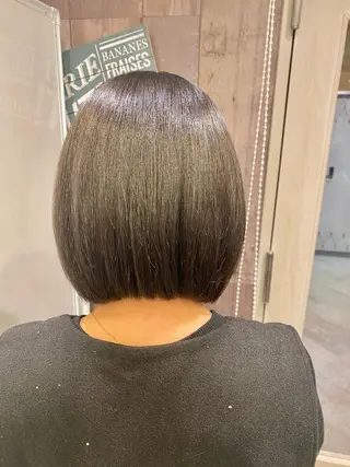 ショート 40代以降の 縮毛矯正専門家のヘアスタイル