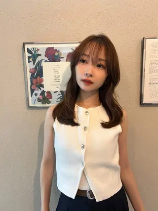 セミロング カラー 透明感カラー.渋谷 chisaのヘアスタイル