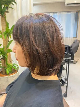 ミディアム パーマ 似合う髪型見つけます AYAKAのヘアスタイル