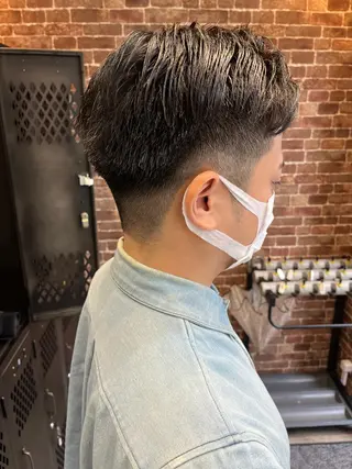 ショート カラー パーマ ヘアアレンジ メンズ キッズ ネイル マツエク・マツパ アイブロウ 久木原 ゆりのヘアスタイル