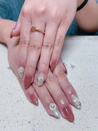 ネイル 💫ゆか_ Nailartistのネイルデザイン