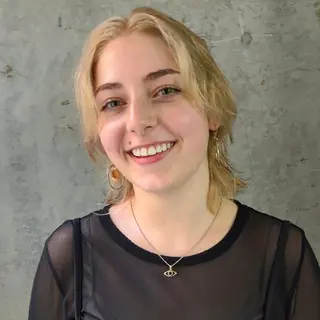 ショート イシグリ イチのヘアスタイル