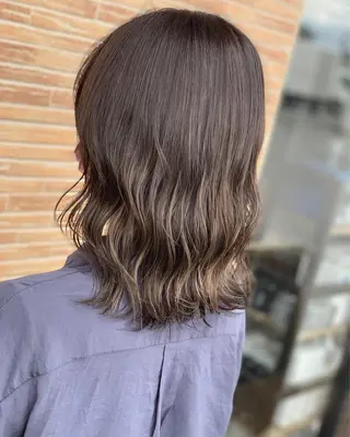 セミロング メンズスタイル バレイヤージュ　齋藤のヘアスタイル