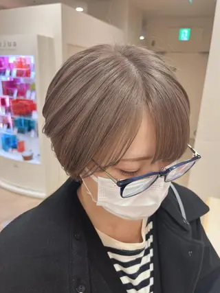 ショート カラー 暖色/ブリーチカラー 🎀 M i k uのヘアスタイル