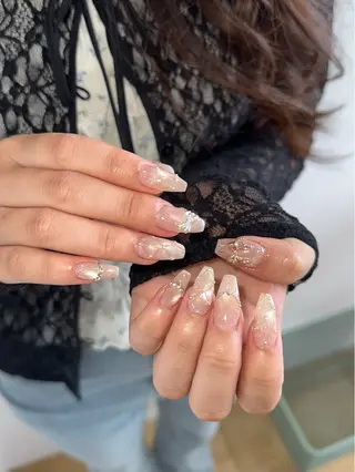 ネイル 彩 名のネイルデザイン