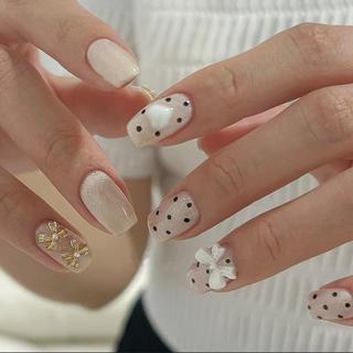 ネイル エリ🫧 nail池袋東口のネイルデザイン