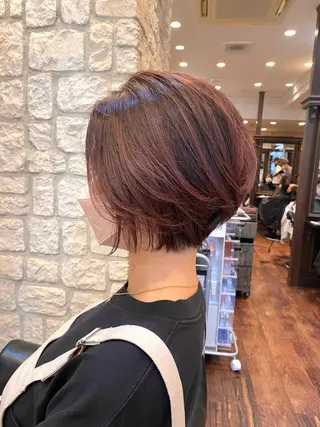 ショート カラー ブリーチカラー⸜♡⸝ クルミ🐍のヘアスタイル