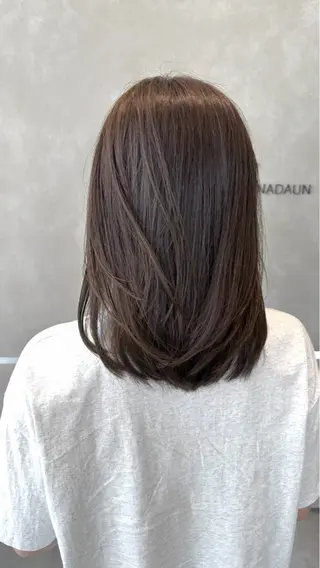 カラー 23° ねねのヘアスタイル