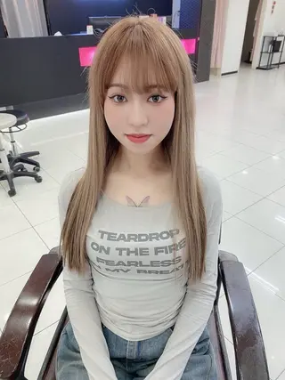 ロング 外れにくいエク💚 EST梅田TAKIのヘアスタイル