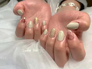 ネイル BeauJu by Luana Nailのネイルデザイン