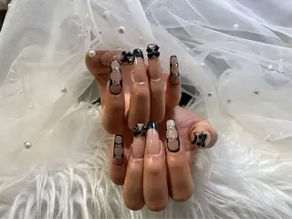ネイル 🌈 Laule'aのネイルデザイン