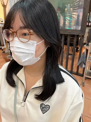 ミディアム 韓国風カット osugiのヘアスタイル