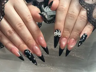 ロング ティキ Pono Nailsのネイルデザイン