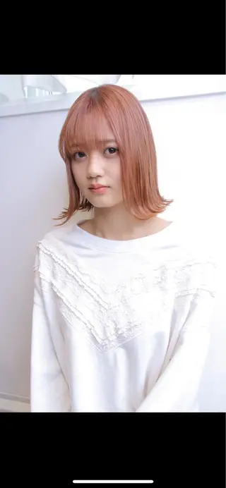 ミディアム カラー i'll 未空のヘアスタイル