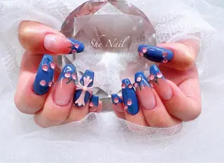 ネイル ISA_ BELLAのネイルデザイン
