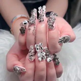 ネイル Julie NailSalonのネイルデザイン