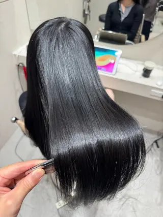 ロング パーマ 美髪矯正/縮毛矯正 ブリーチ矯正のヘアスタイル