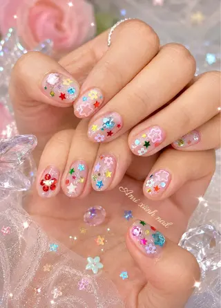 ネイル 𝓐𝓷𝓻𝓲 XiinhNailのネイルデザイン