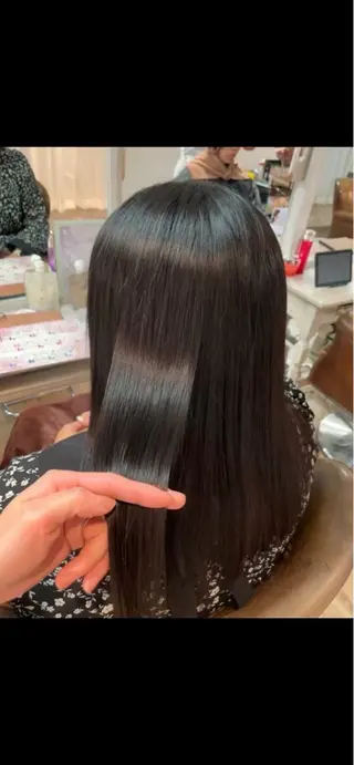 カラー あいり 👶🏻❤︎のヘアスタイル