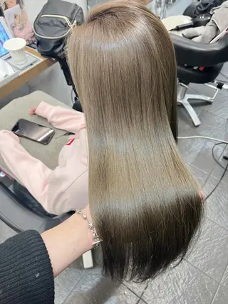 カラー グレージュ/髪質改善 Yamato.hのヘアスタイル