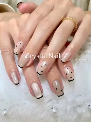ネイル クリスタル ネイルのネイルデザイン