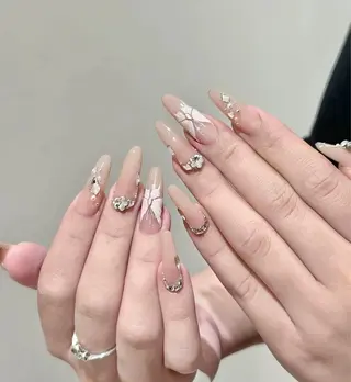 ネイル U mi Nail Salonのネイルデザイン