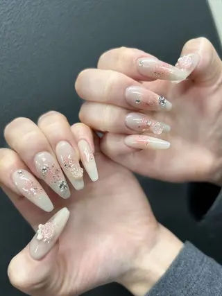 ネイル LISA ANA.CHUOのネイルデザイン
