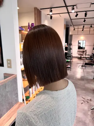 ミディアム RINA /MaisonINEのヘアスタイル