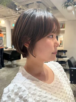 ショート 伊藤 まみのヘアスタイル