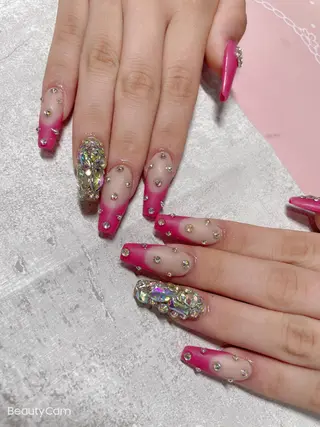 セミロング ネイル 《LB》ラブリエ Nail&eyeのマツエク・マツパデザイン