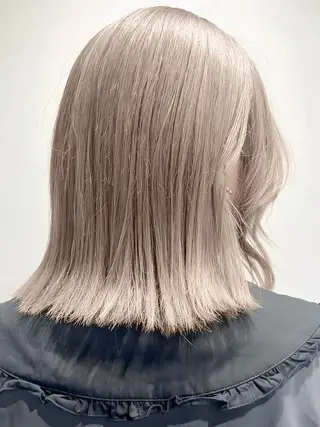 ミディアム ハイトーンイヤ リングカラー清水隆央のヘアスタイル