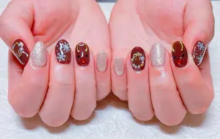 ネイル 💫ゆか_ Nailartistのネイルデザイン