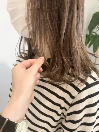 ミディアム 田中 亜沙美のヘアスタイル