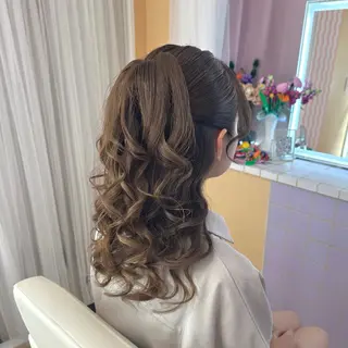ロング ヘアアレンジ 美の間 杏寿 ヘアセットサロンのヘアスタイル