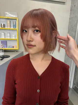 ショート カラー Saki/レイヤー/ 柔色カラー/顔まわりのヘアスタイル