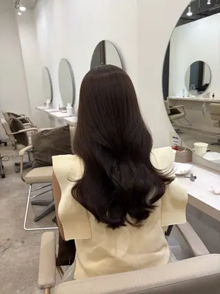 セミロング カラー Core　山下 このはのヘアスタイル