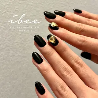 ネイル ibee nail 🤍yumiのネイルデザイン
